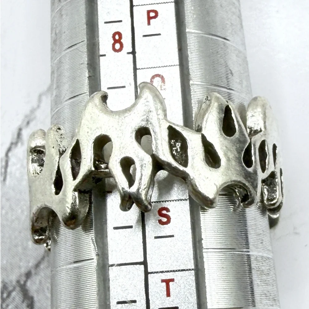 Silver Tone Abstract Flame Cutout Band Ring Size 8.5 Gothic Spooky Style